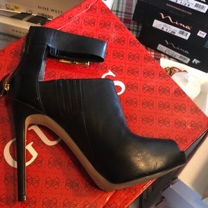 Guess black heels platform open toe peep ankle strap high heel